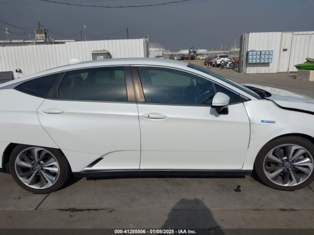 JHMZC5F35JC009384 Honda Clarity Plug-in Hybrid Touring