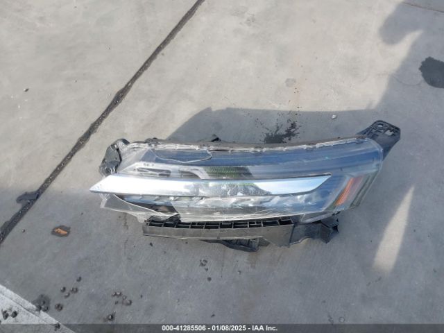JHMZC5F35JC009384 Honda Clarity Plug-in Hybrid Touring
