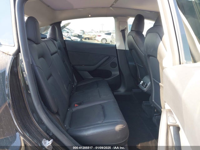 2024 TESLA MODEL Y 7SAYGDED3RF050698 Photo 7