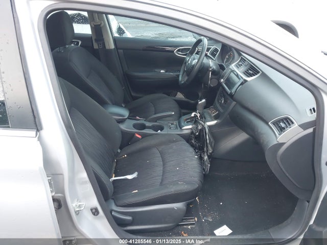 3N1AB7AP2KY333914 Nissan SENTRA SV