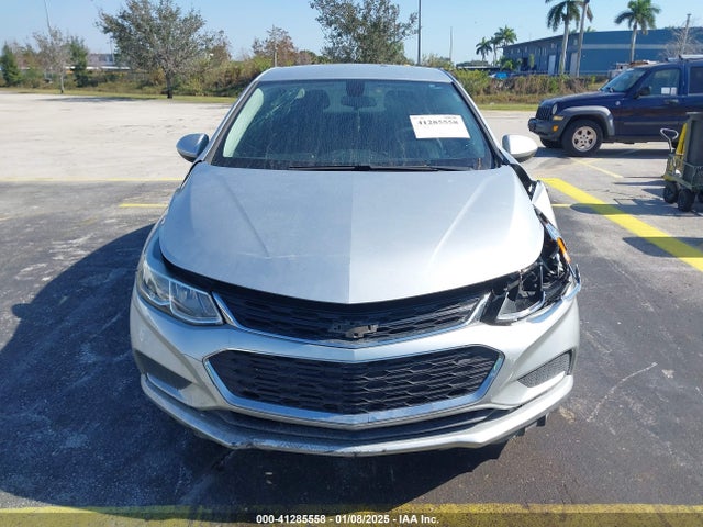 Chevrolet Cruze Ls Auto 2017 1G1BC5SM8H7258226 Image 12