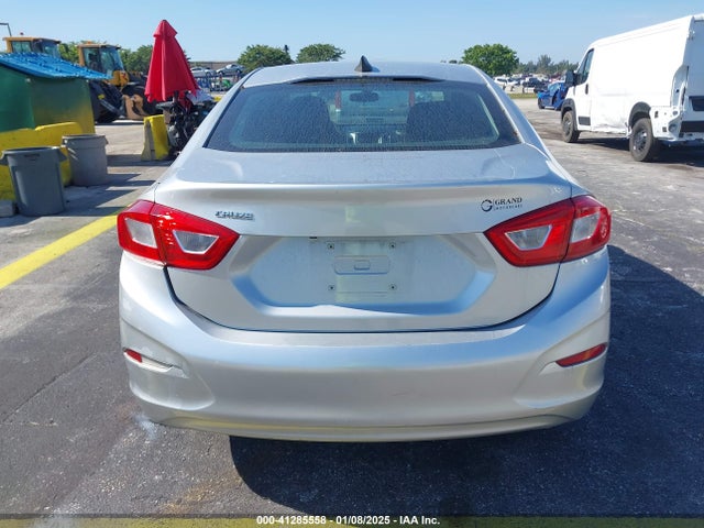 Chevrolet Cruze Ls Auto 2017 1G1BC5SM8H7258226 Image 16