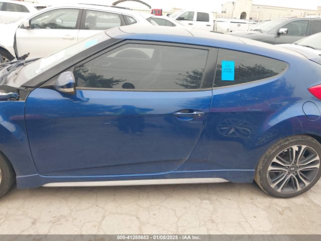 KMHTC6AE4GU269621 Hyundai Veloster Turbo