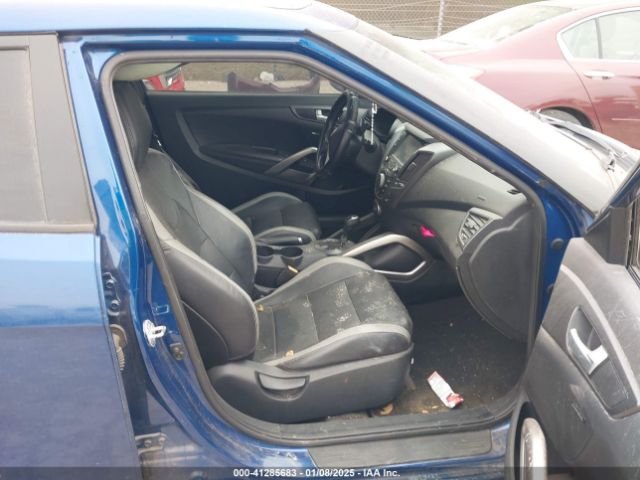 KMHTC6AE4GU269621 Hyundai Veloster Turbo