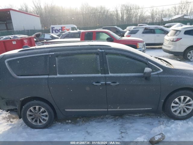 2C4RC1BG0HR544093 Chrysler Pacifica Touring-l