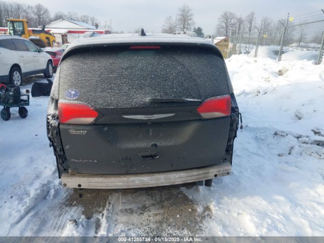 2C4RC1BG0HR544093 Chrysler Pacifica Touring-l