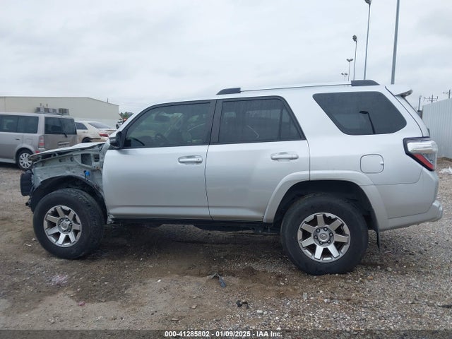 JTEBU5JR6F5220869 Toyota 4runner Trail Premium