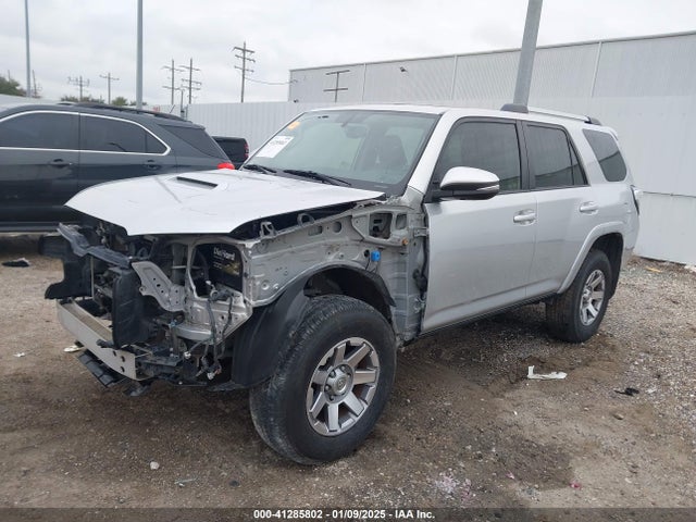JTEBU5JR6F5220869 Toyota 4runner Trail Premium