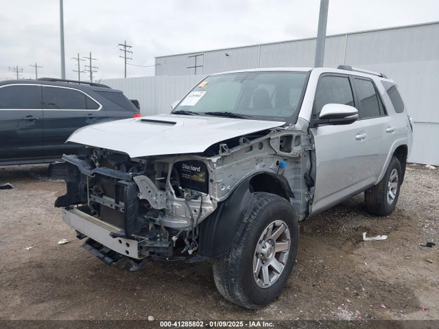 JTEBU5JR6F5220869 Toyota 4runner Trail Premium