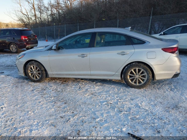Hyundai SONATA SE 2018 5NPE24AF6JH708946 Image 15
