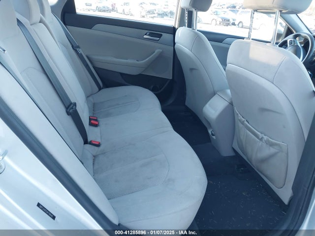 Hyundai SONATA SE 2018 5NPE24AF6JH708946 Image 8
