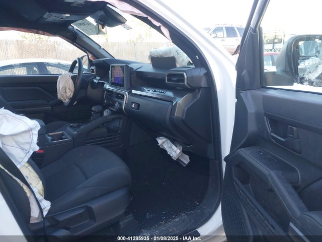 Toyota Tacoma Sr5 2024 3TMLB5JN3RM037049 Image 5