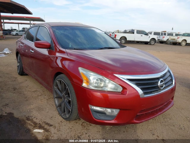 Nissan Altima 2.5 S 2014 1N4AL3AP0EN384080 Image 1
