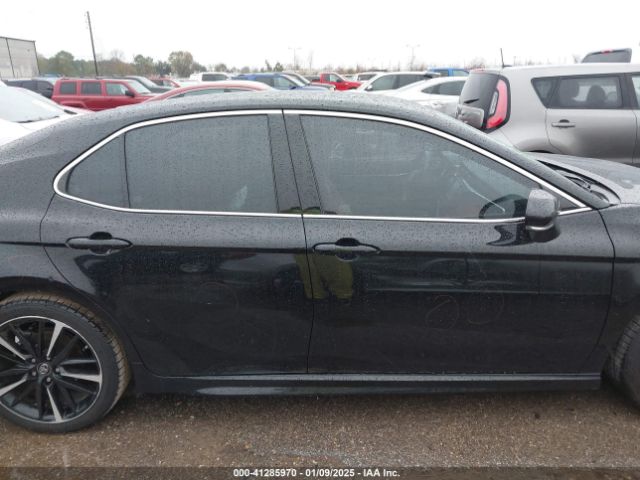 4T1B61HK5JU109286 Toyota CAMRY XSE
