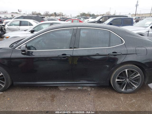 4T1B61HK5JU109286 Toyota CAMRY XSE
