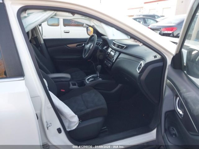 KNMAT2MV8FP541293 Nissan ROGUE SV