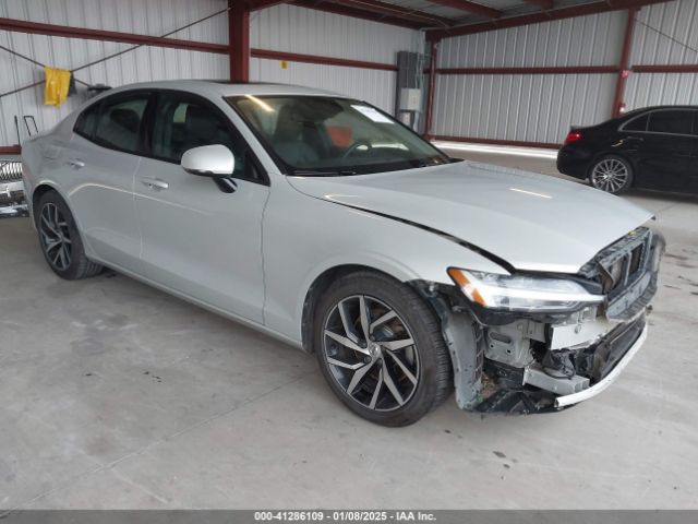 7JR102FK8LG066432 auction archive image