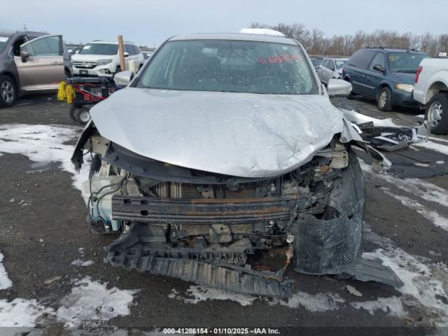 3N1CB7AP1HY229464 Nissan Sentra Sr Turbo