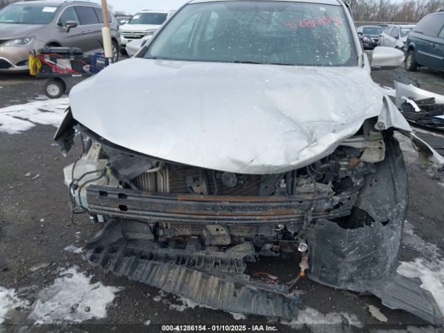 3N1CB7AP1HY229464 Nissan Sentra Sr Turbo