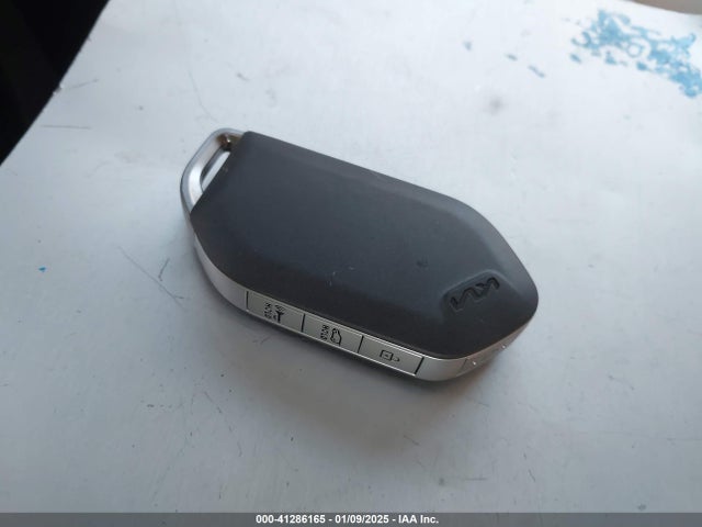 Продаж на аукціоні авто 2025 Kia Carnival Mpv Sx, vin: KNDNE5K39S6460043, номер лоту: 41286165