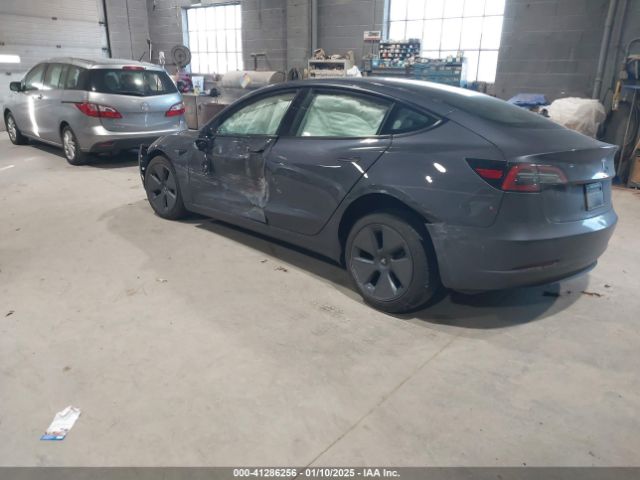 2023 TESLA MODEL 3 5YJ3E1EAXPF685741 Photo 2