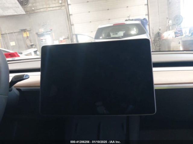 2023 TESLA MODEL 3 5YJ3E1EAXPF685741 Photo 6