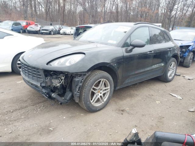 2018 PORSCHE MACAN WP1AA2A59JLB20286 Photo 1