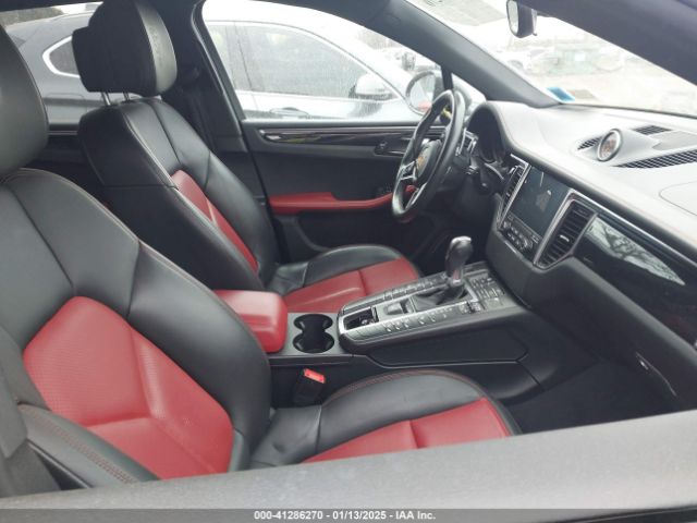 2018 PORSCHE MACAN WP1AA2A59JLB20286 Photo 4