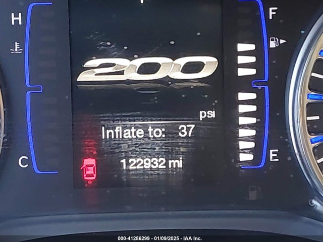 Chrysler 200 Limited 2015 1C3CCCABXFN734439 Image 15