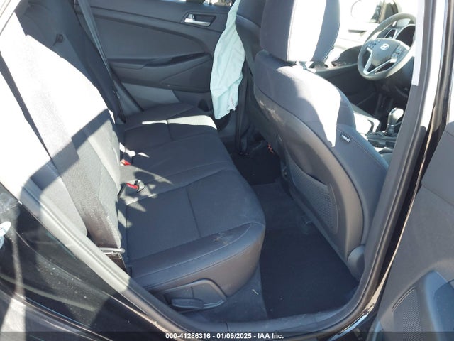 KM8J33AL5KU902933 Hyundai TUCSON SEL