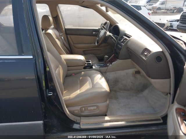 1995 LEXUS LS JT8UF22E7S0002530 Photo 4