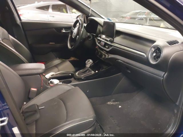 3KPF34AD3LE214146 KIA Forte Gt-line