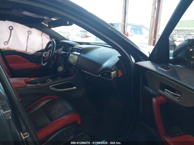 2017 JAGUAR F-PACE SADCM2BV6HA497152 Photo 4
