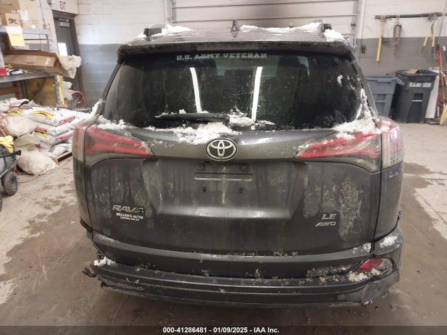 Toyota RAV4 LE 2017 JTMBFREV6HJ110914 Image 17
