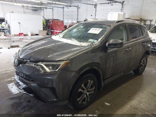 Toyota RAV4 LE 2017 JTMBFREV6HJ110914 Image 2