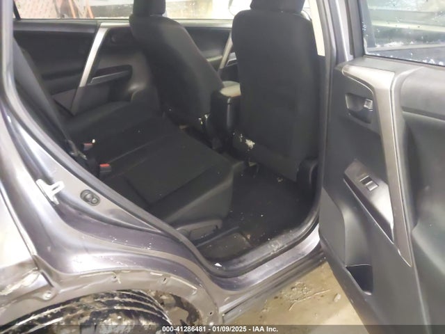 Toyota RAV4 LE 2017 JTMBFREV6HJ110914 Image 8