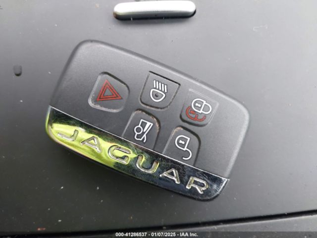 SAJWA6E77E8K06989 Jaguar F-Type