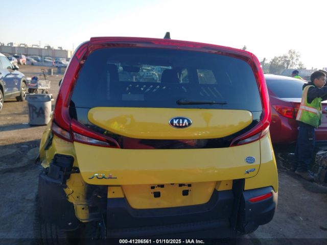 KNDJ23AU6L7071197 KIA Soul X-line