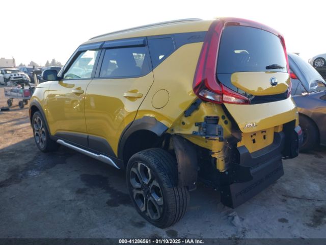 KNDJ23AU6L7071197 KIA Soul X-line