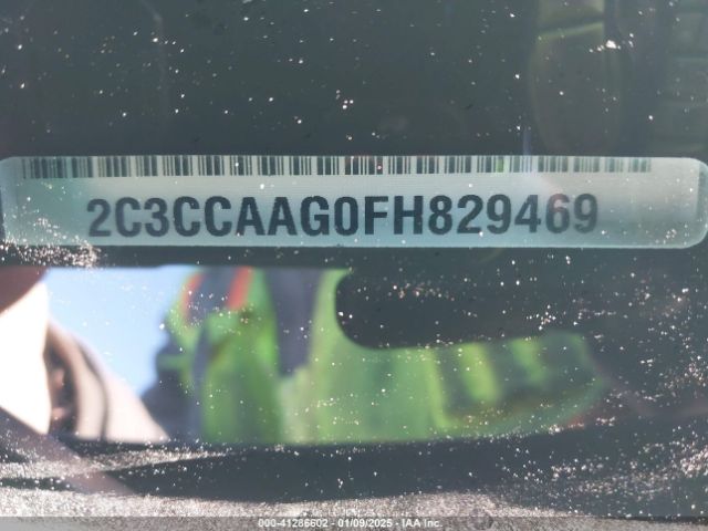 2C3CCAAG0FH829469 Chrysler 300 Limited