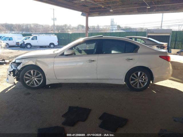 JN1BV7AR1FM422167 Infiniti Q50 Premium