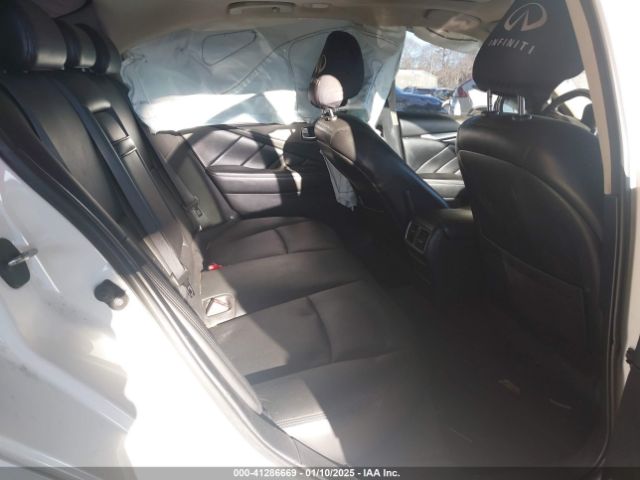 JN1BV7AR1FM422167 Infiniti Q50 Premium