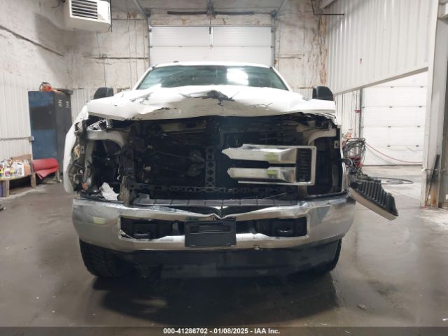 1FT7W2BTXKEE56187 Ford F-250 Xlt