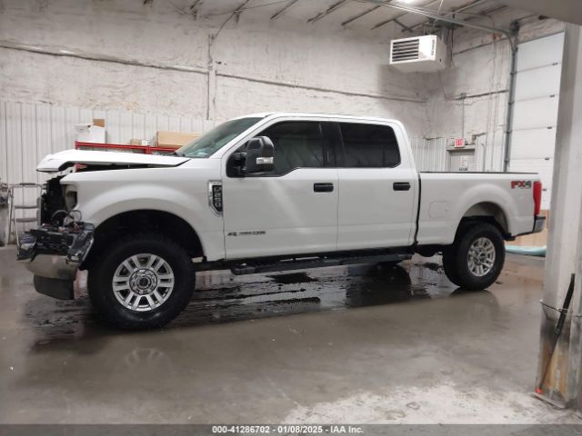 1FT7W2BTXKEE56187 Ford F-250 Xlt