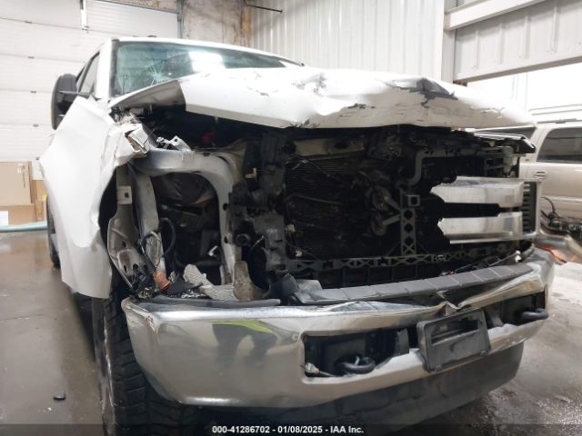 1FT7W2BTXKEE56187 Ford F-250 Xlt
