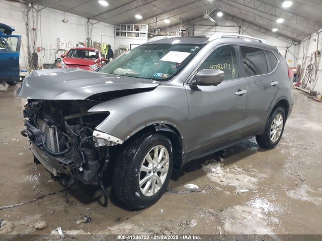 5N1AT2MV5HC760976 Nissan ROGUE SV