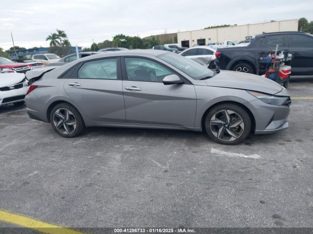 KMHLS4AG5PU551582 Hyundai ELANTRA SEL