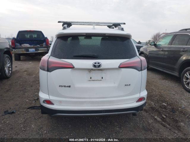 2T3WFREV5JW514361 Toyota Rav4 Adventure/xle