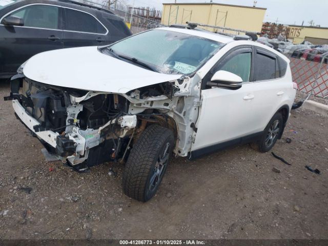 2T3WFREV5JW514361 Toyota Rav4 Adventure/xle