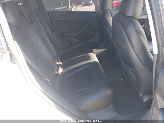 2022 TESLA MODEL 3 5YJ3E1EA2NF154885 Photo 7